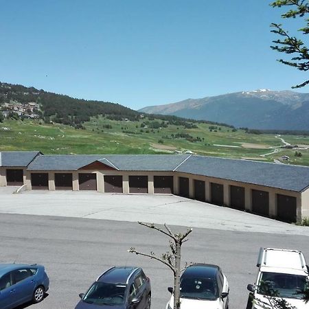 Charmant T2 Avec Cabine Fermee Et Terrasse Les Angles  Exterior foto