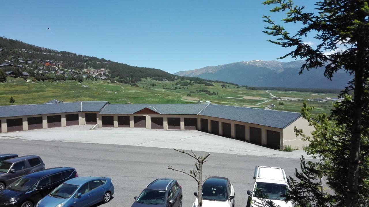 Charmant T2 Avec Cabine Fermee Et Terrasse Les Angles  Exterior foto